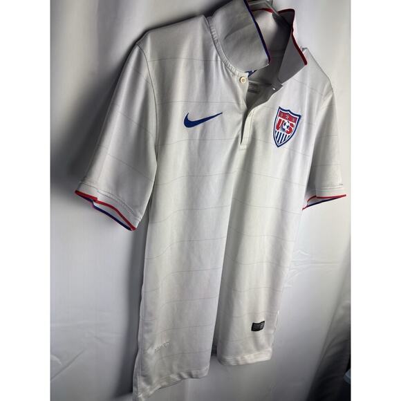 USA National Team Soccer Jersey Men’s Size Large M Collared 2014 Futbol - Picture 2 of 7